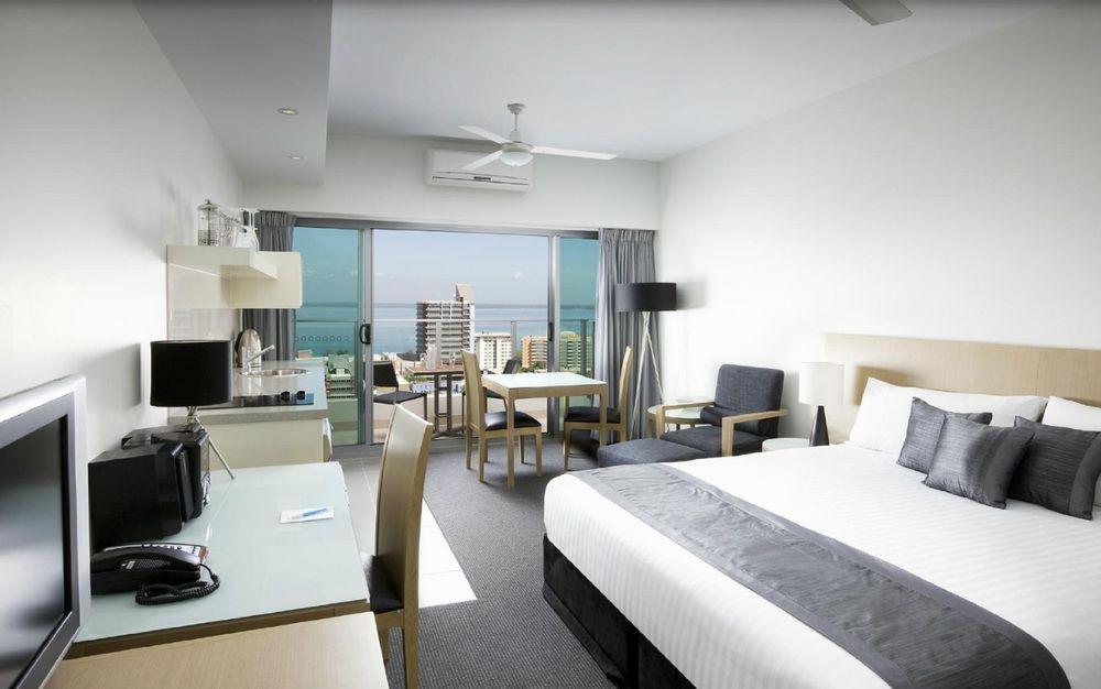 Mantra Pandanas Aparthotel Darwin Exterior photo