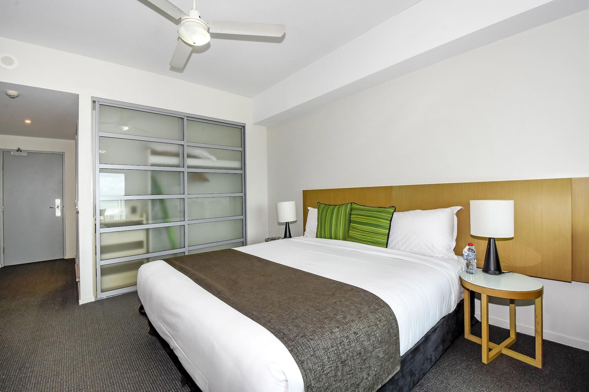 Mantra Pandanas Aparthotel Darwin Exterior photo