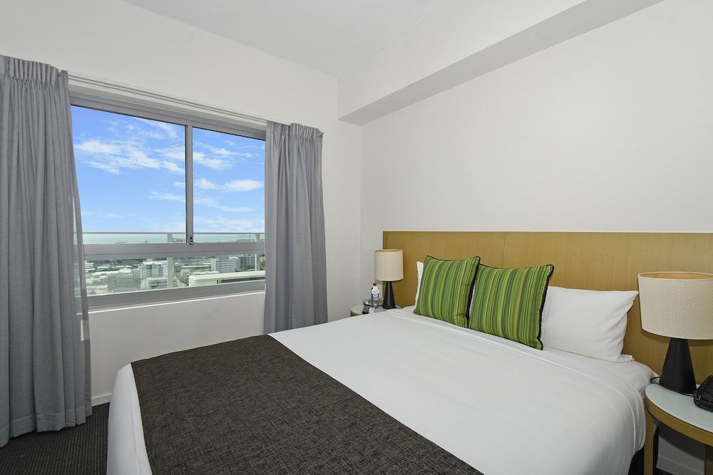 Mantra Pandanas Aparthotel Darwin Exterior photo