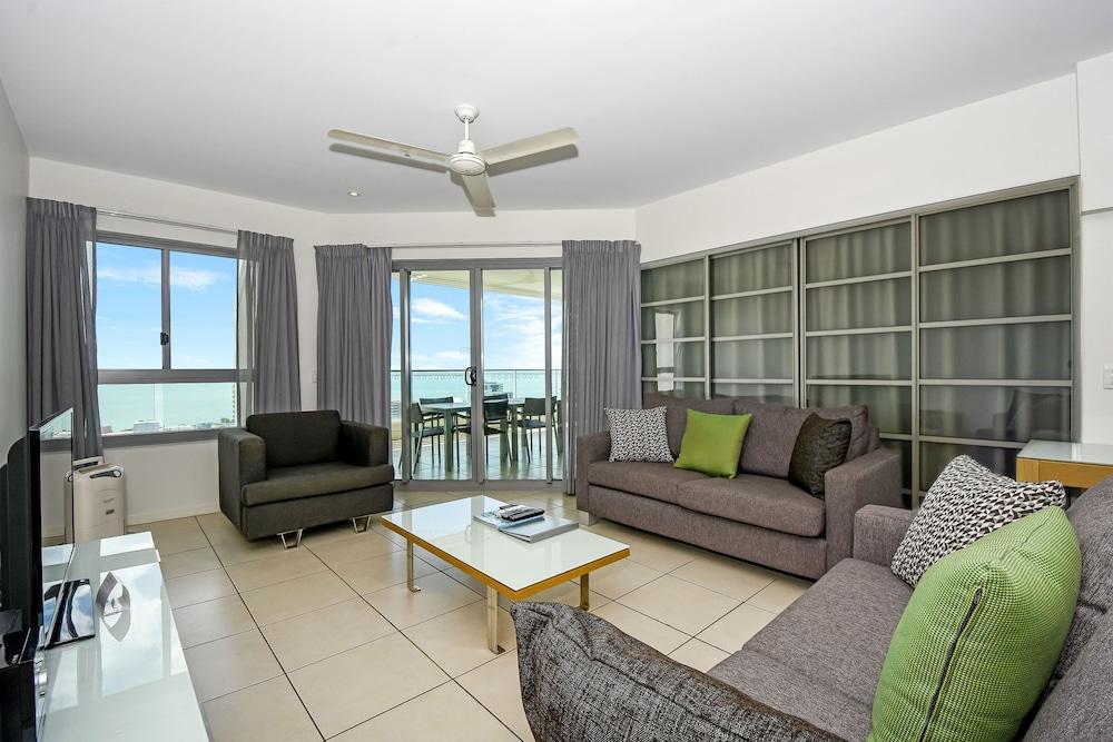 Mantra Pandanas Aparthotel Darwin Exterior photo