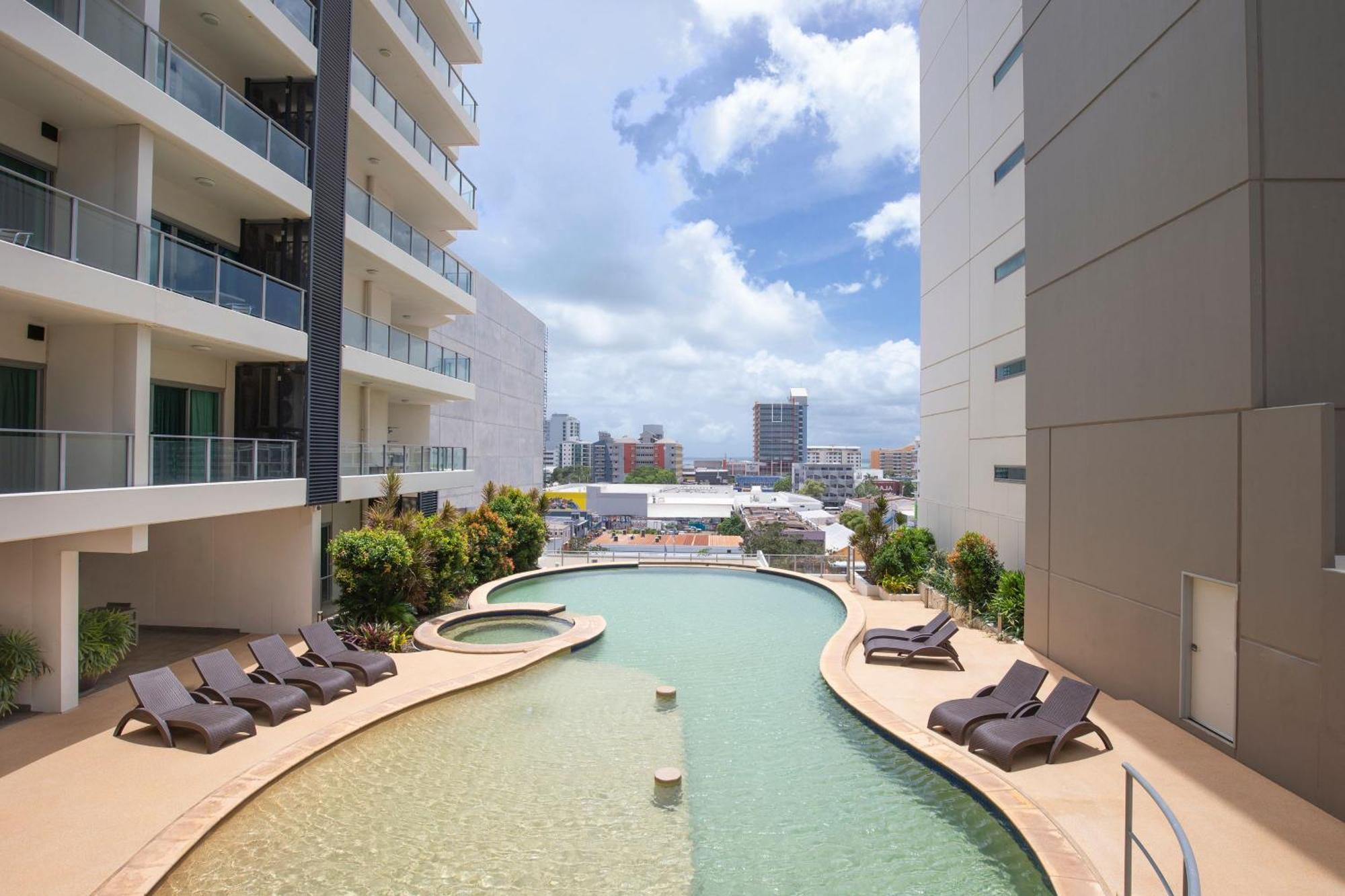 Mantra Pandanas Aparthotel Darwin Exterior photo